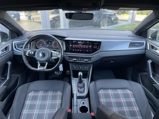 Volkswagen Polo view 13