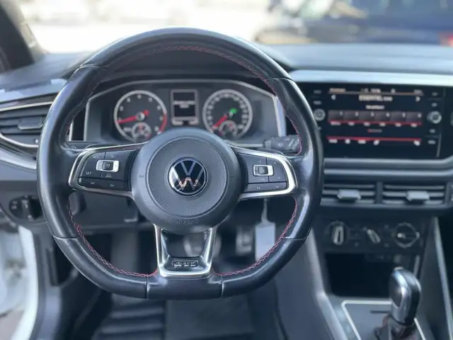 Volkswagen Polo view 7