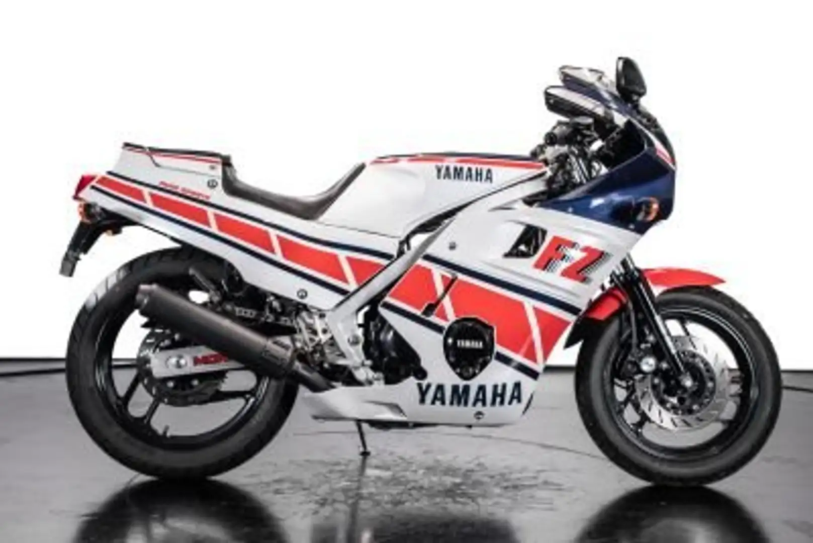 Yamaha YAMAHA FZ 600 Blanc - 2