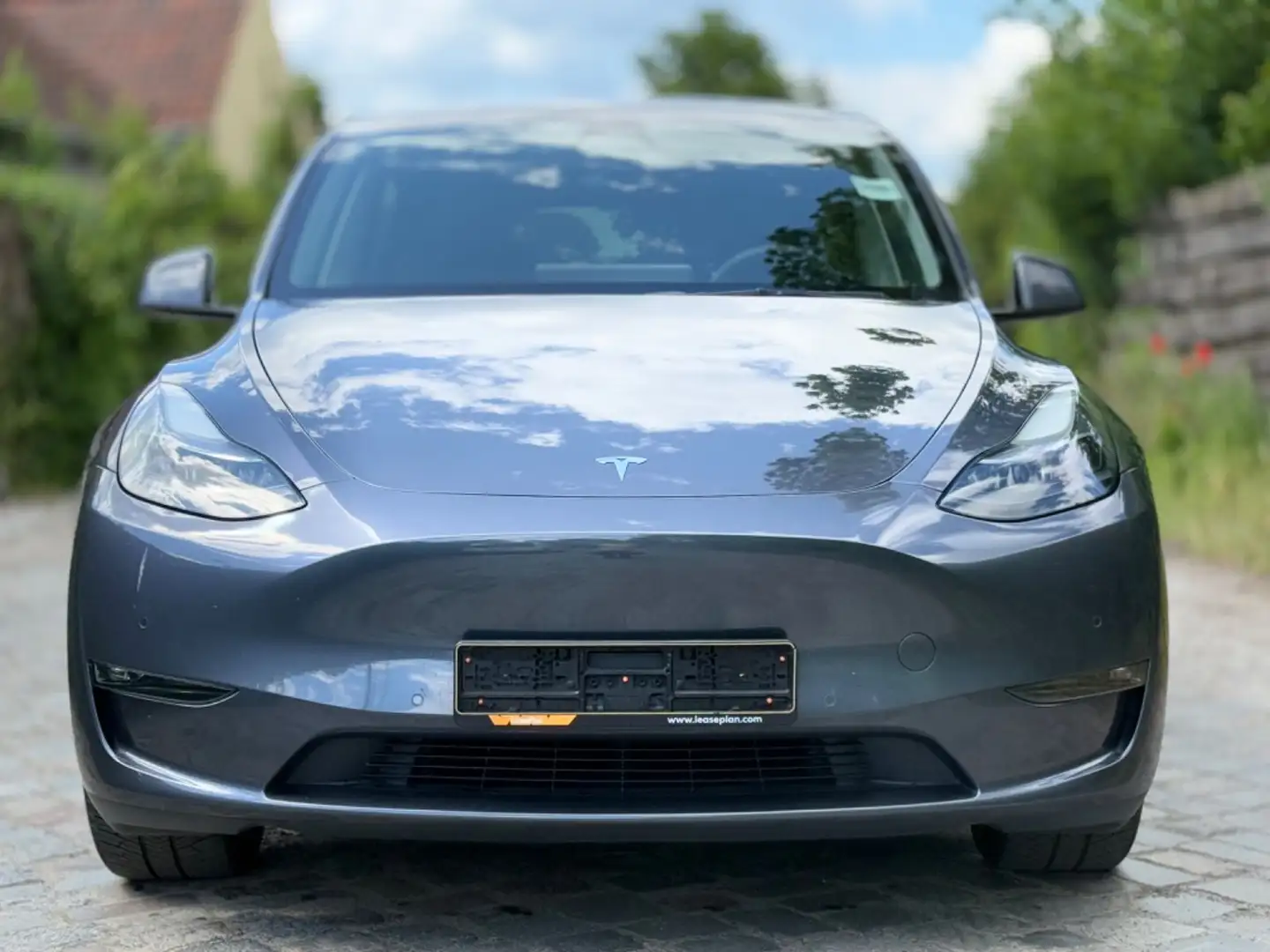 Tesla Model Y Long Range Dual AWD*AUTOPILOT*1ERH*LED* Grau - 2