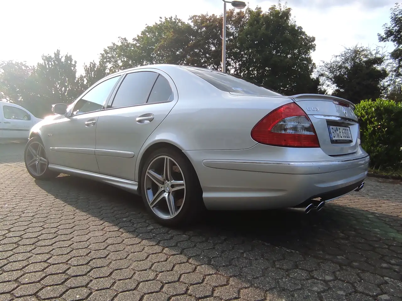 Mercedes-Benz E 63 AMG