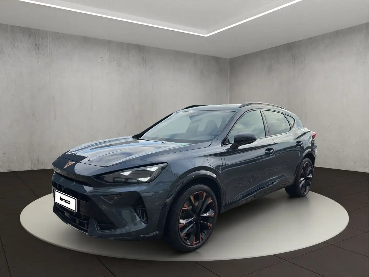 CUPRA Formentor VZ 1.5 e-HYBRID 200 kW 272 PS 6-Gg-DSG Grau - 1