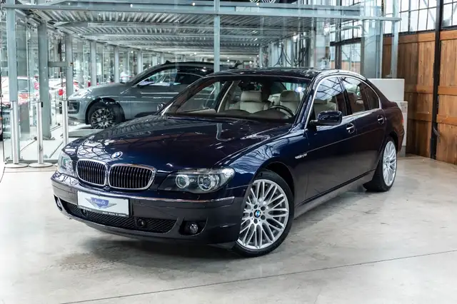 BMW 760 i | Innovation Plus | Memory | DE