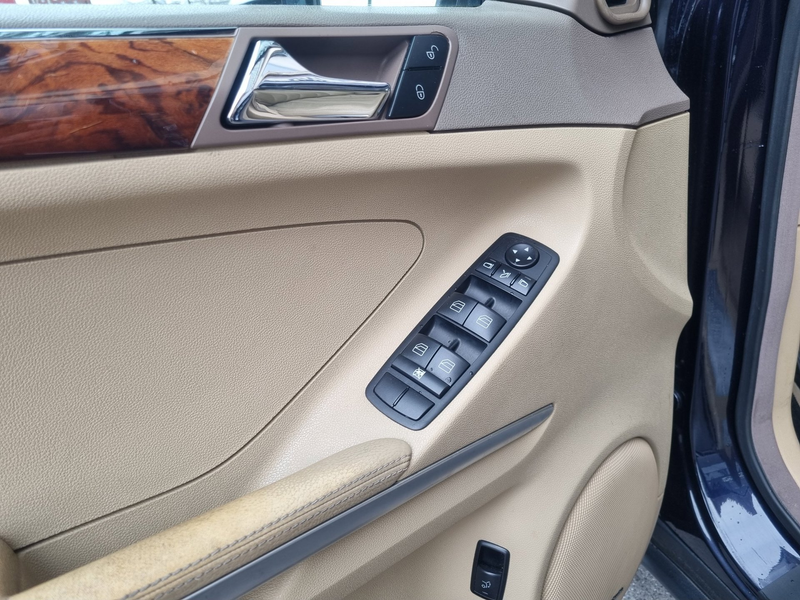 Mercedes-Benz ML 350 M-klasse Vol Opties Nette Staat — photo 15