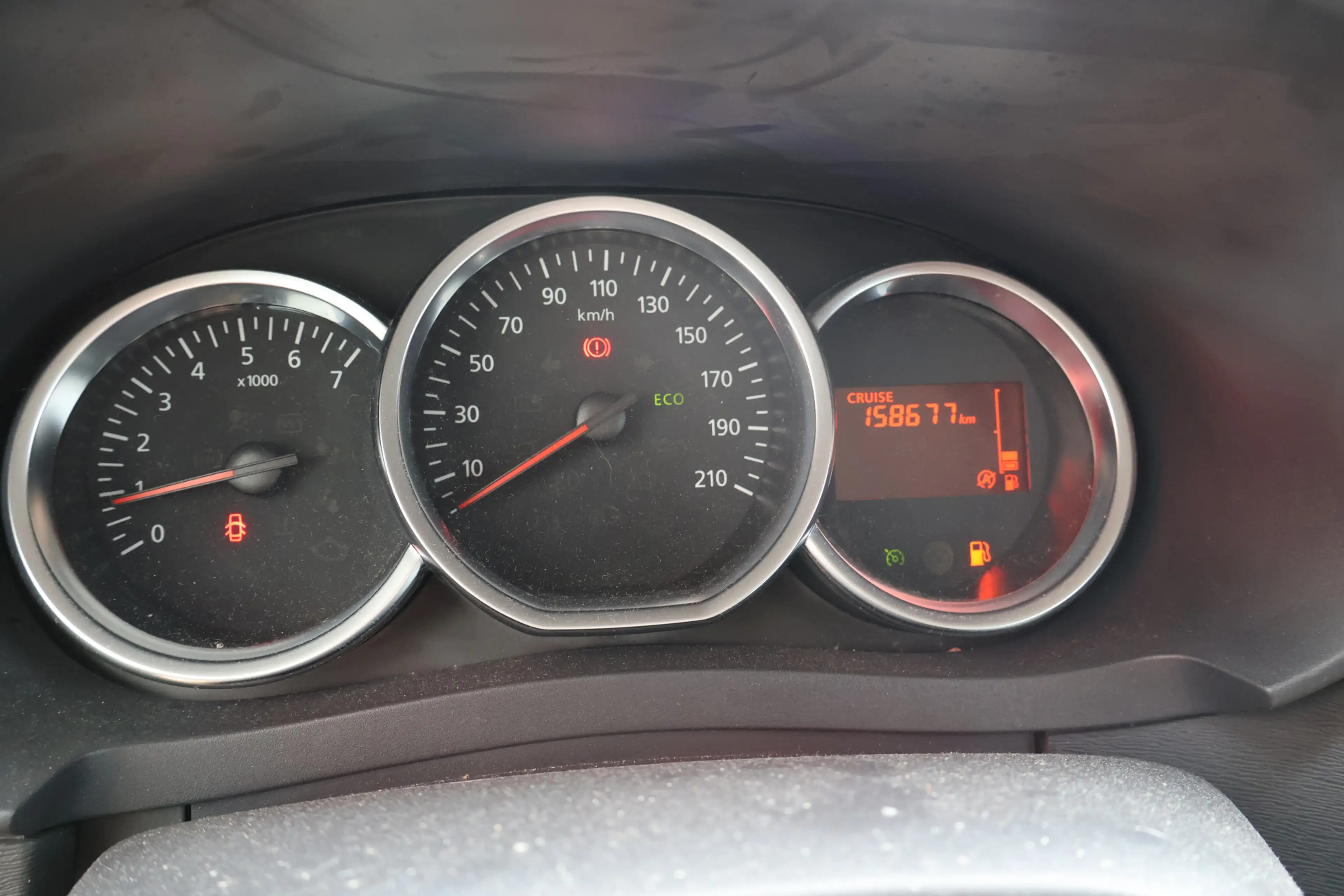 Dacia Lodgy 1.3 TCe Lauréate — photo 8
