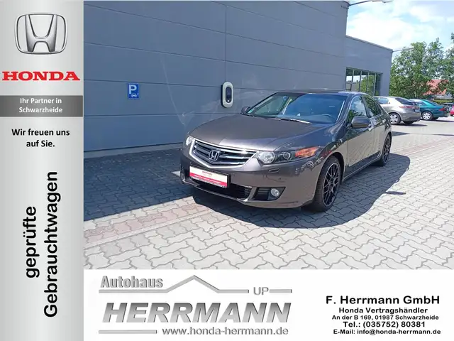 Honda Accord Accord Stufenheck 2.4 Automatik Executive, Allwetter,AHZV