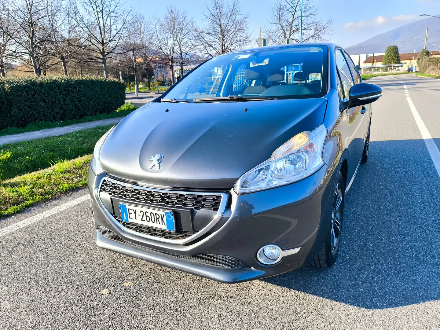 Peugeot 208 PEUGEOT 208 1,4 HDI ALLURE – OK NEOPATENTATI- Nero - 2