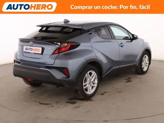 Toyota C-HR view 6