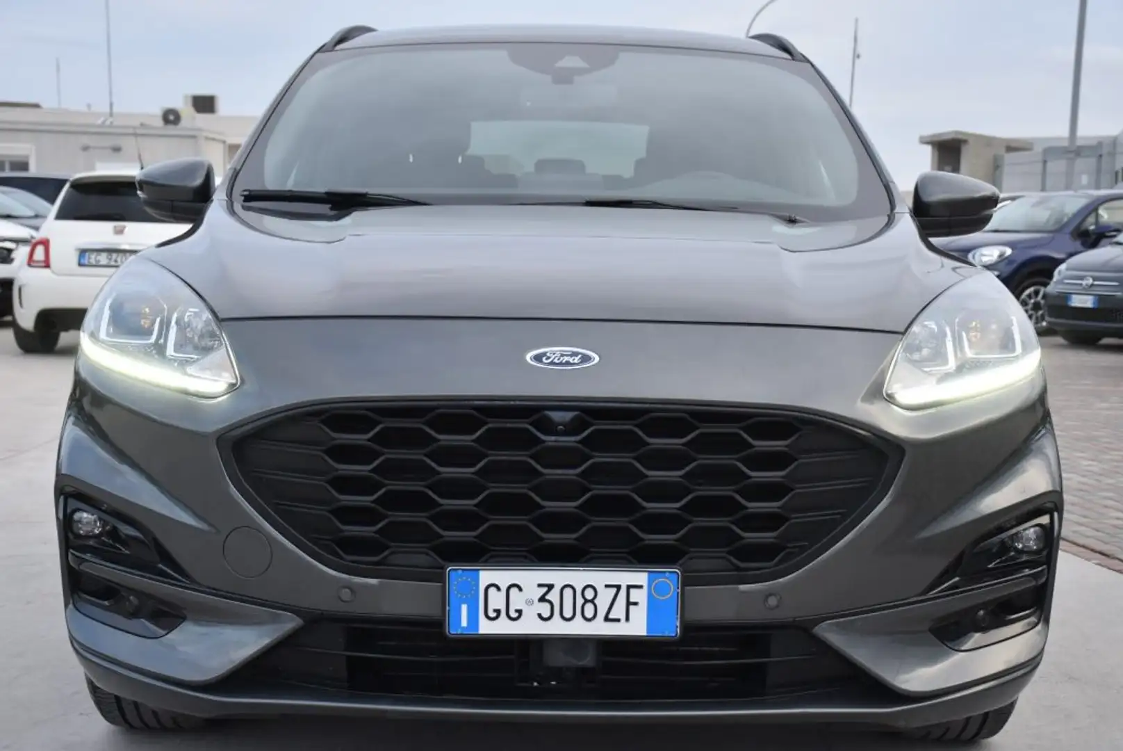 Ford Kuga 1.5 EcoBlue 120 CV aut. 2WD ST-Line X Grigio - 2