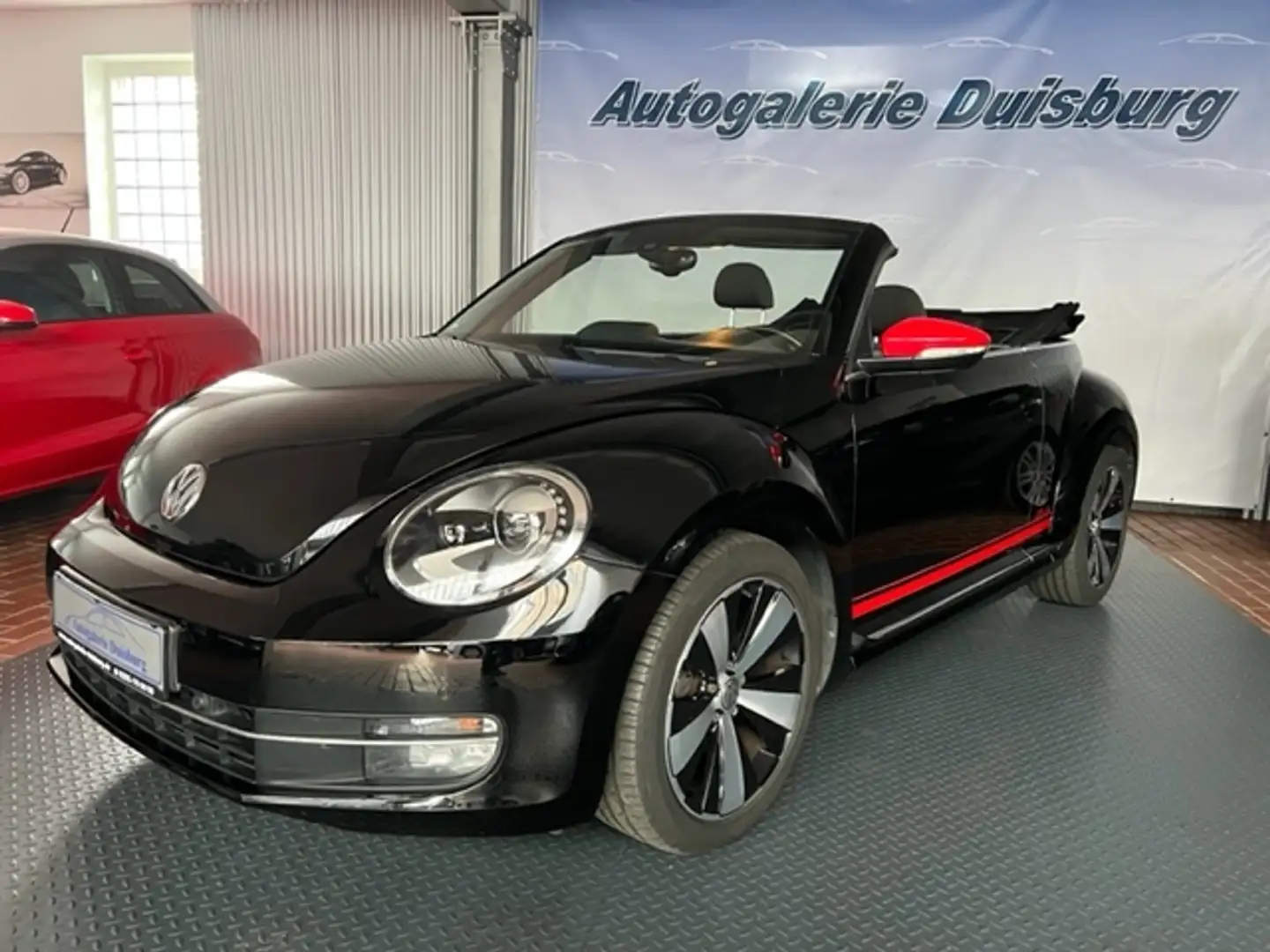 Volkswagen New Beetle Cabriolet Club-Paket Plus Navi PDC v+h Start-Stopp Noir - 2