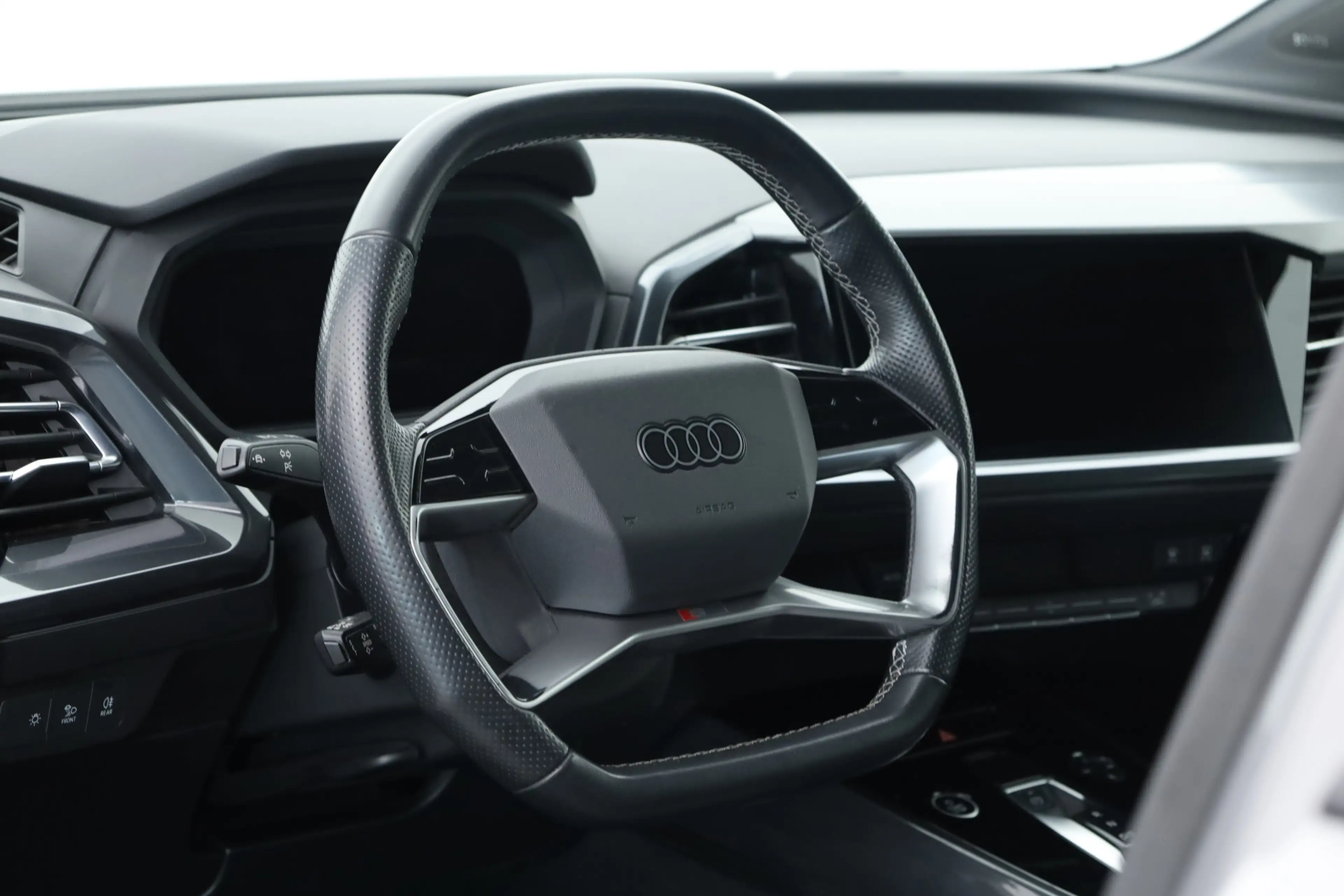 Audi Q4 e-tron 40 S edition 77 kWh | SOH 87% | 21'' RS | SONOS | — photo 7