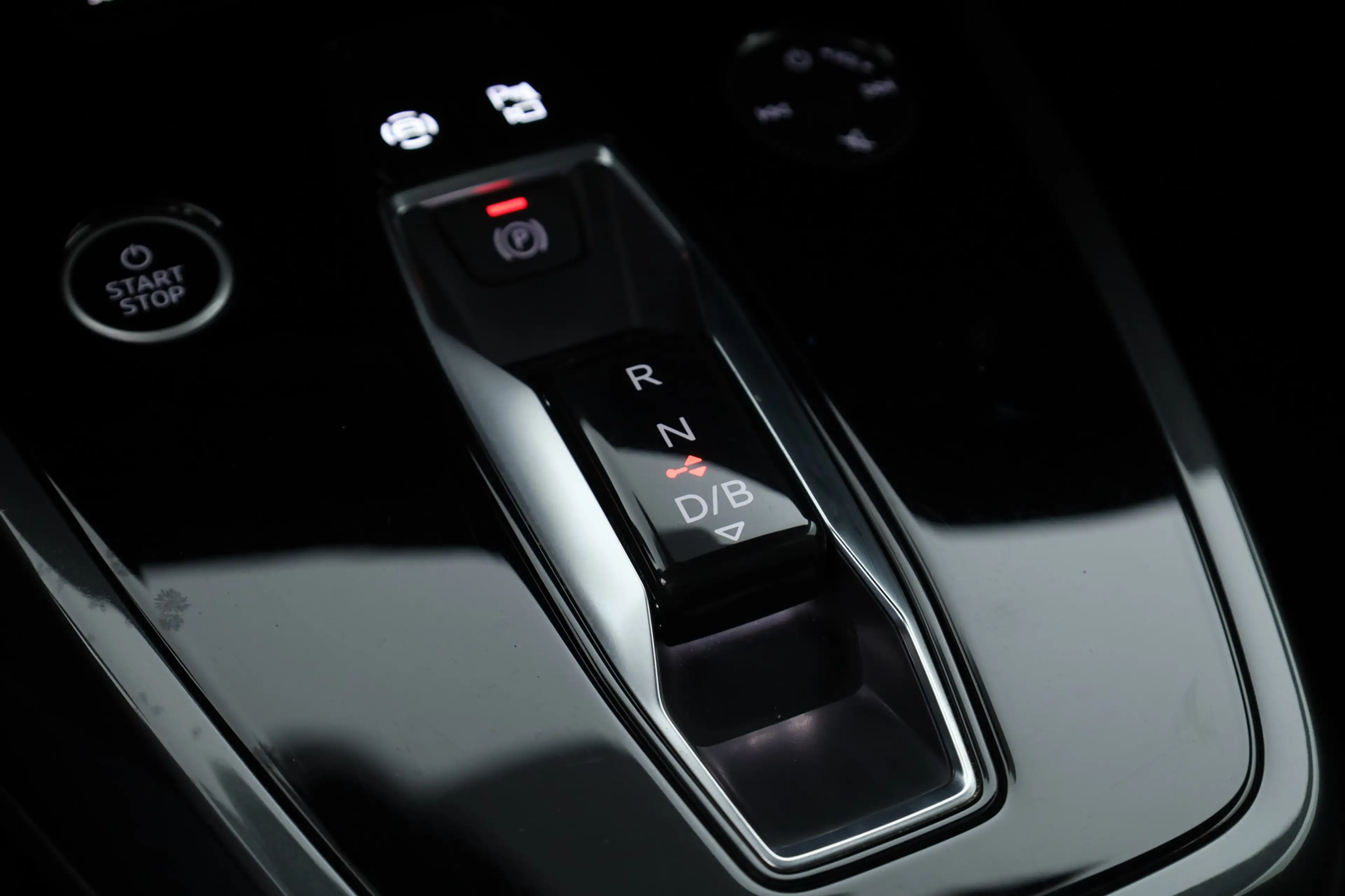 Audi Q4 e-tron 40 S edition 77 kWh | SOH 87% | 21'' RS | SONOS | — photo 9