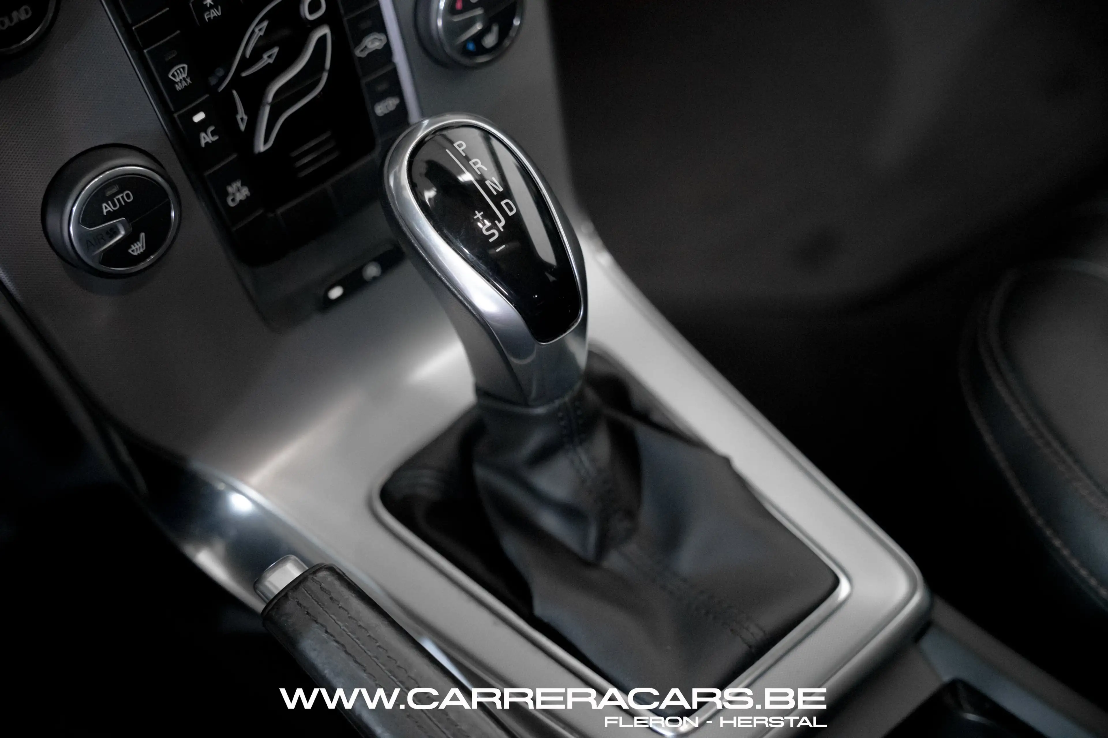 Volvo V40 Cross Country 1.5 T3 Geartronic|*AUTOMATIQUE*PANO*CUIR*NAVI*CAM — photo 10