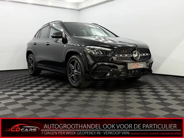 Mercedes-Benz GLA 250 e AMG Line Camera, Half leder, Navi, Keyless start