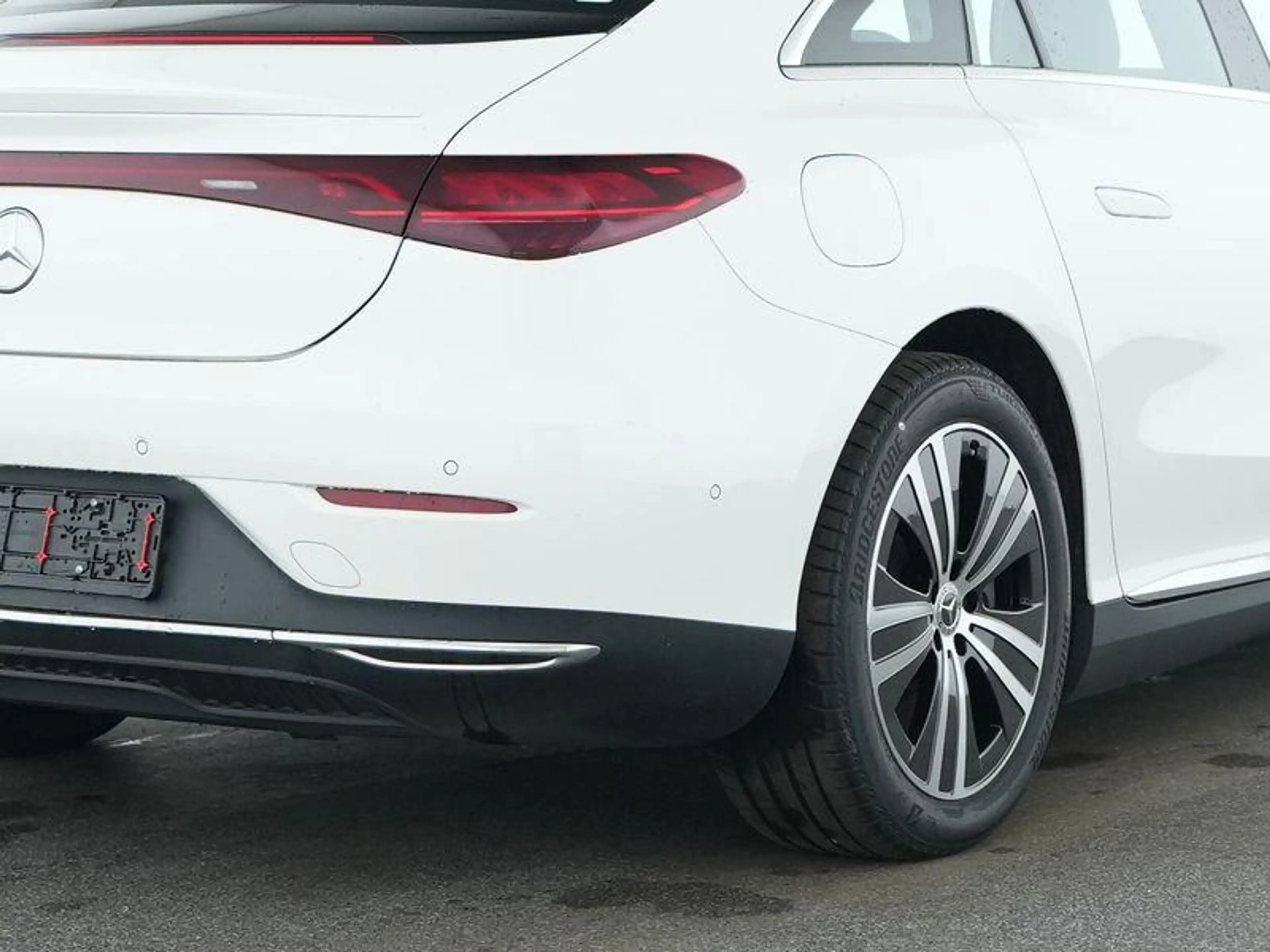Mercedes-Benz EQE 300 Berline Luxury Line | Smartphone Integratie | Verw — photo 9