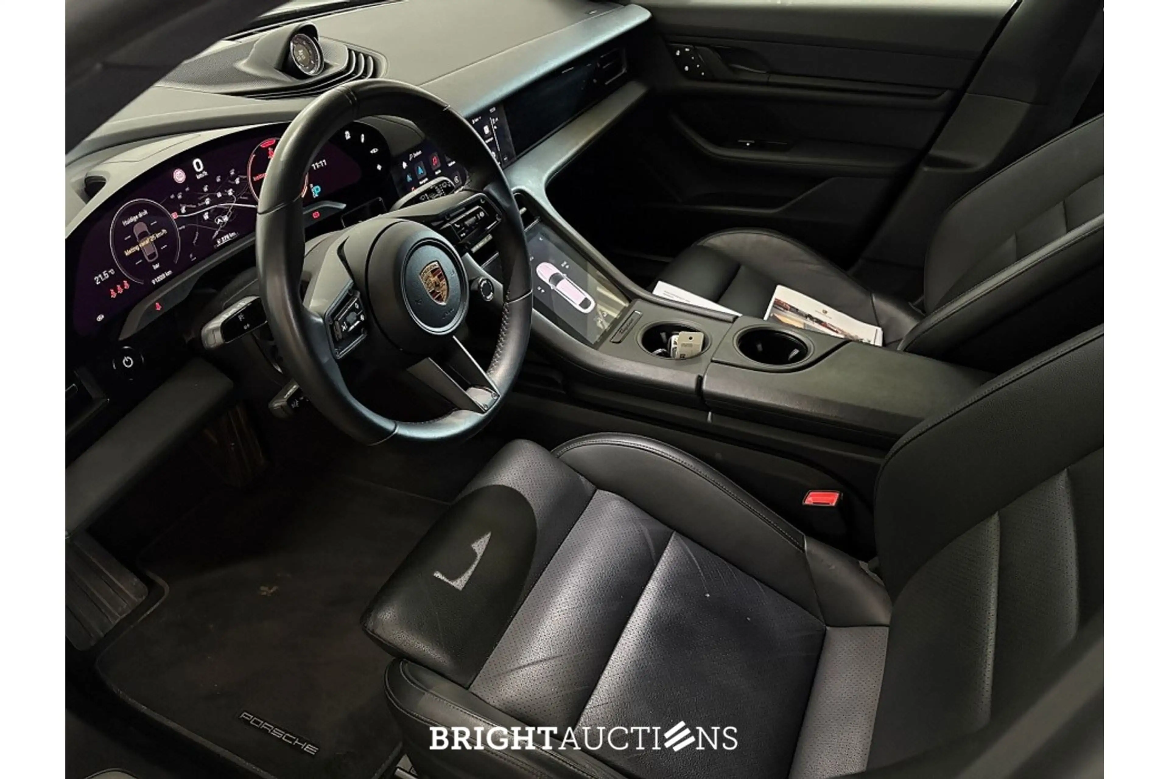 Porsche Taycan 4S 93 kWh — photo 10