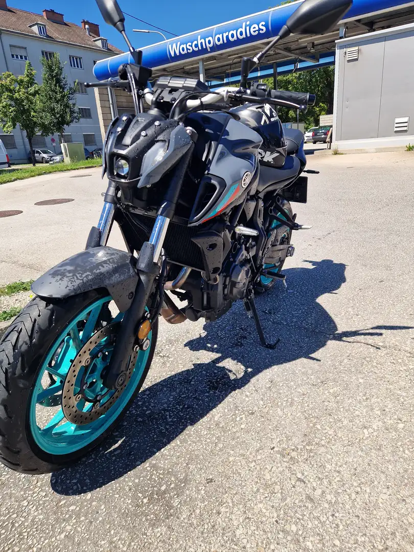 Yamaha MT-07 Grau - 2