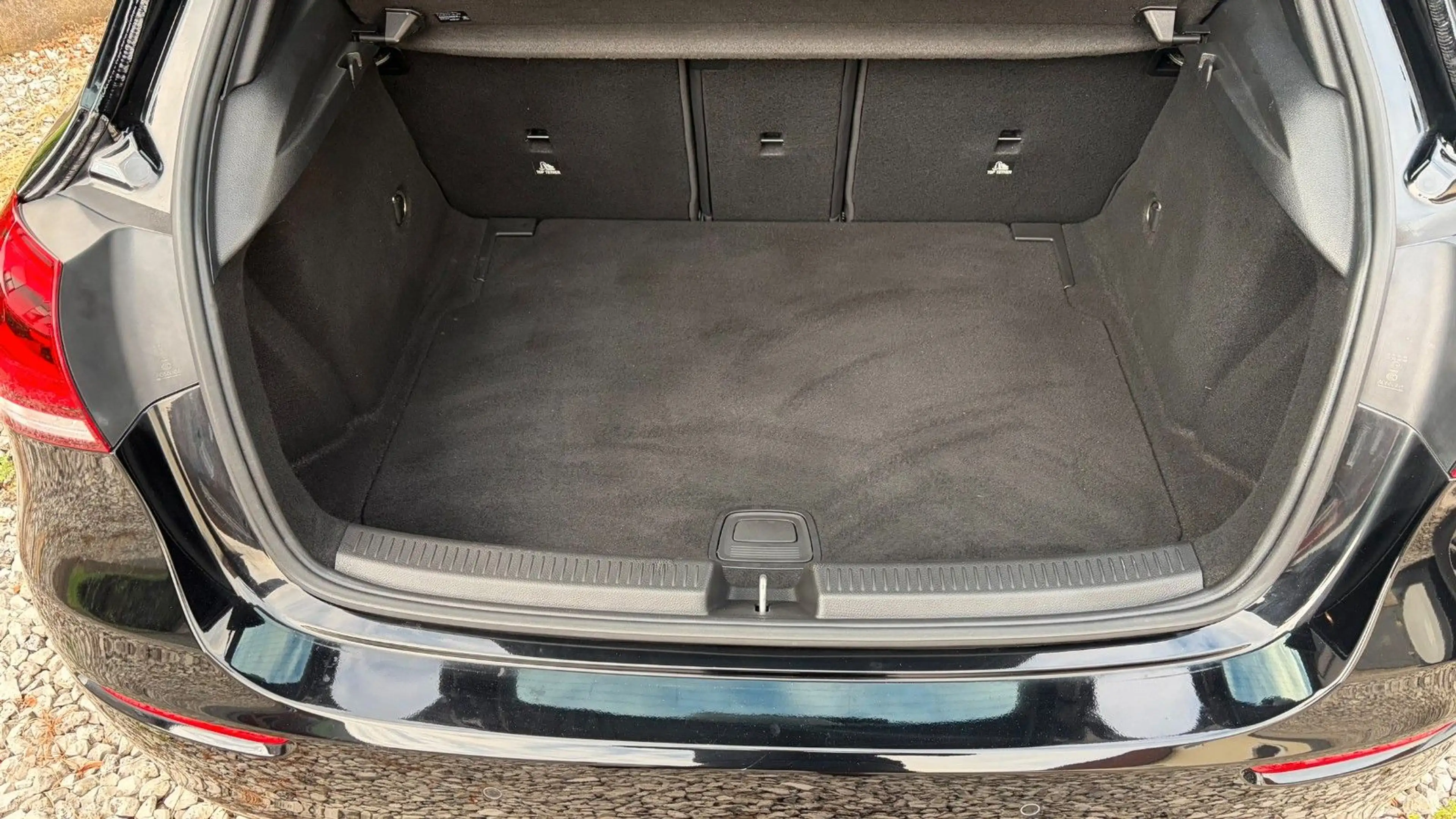 Mercedes-Benz A 180 d, Aut.,Navi, LED,SHZ,Alu,Leder — photo 7
