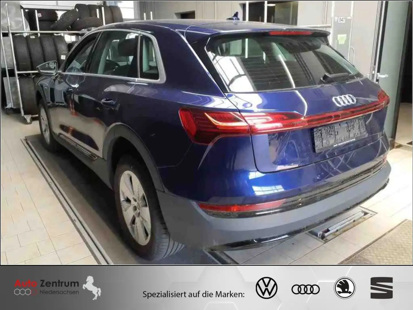 Audi e-tron 50 quattro Blau - 2