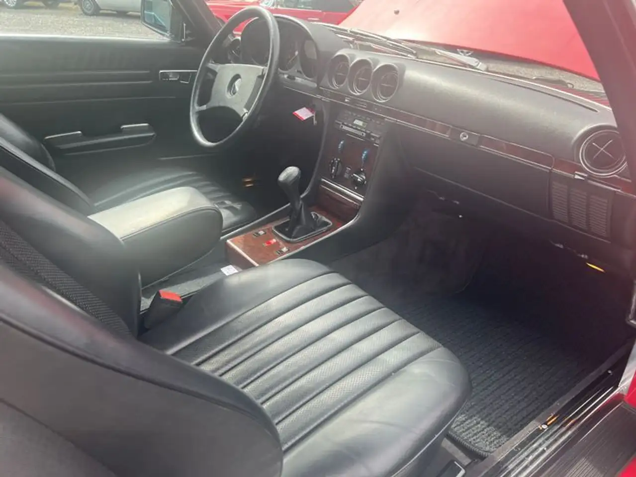 Mercedes-Benz SL 300 Rot/Leder schwarz/ 5 -Gang Schalter, foto 11