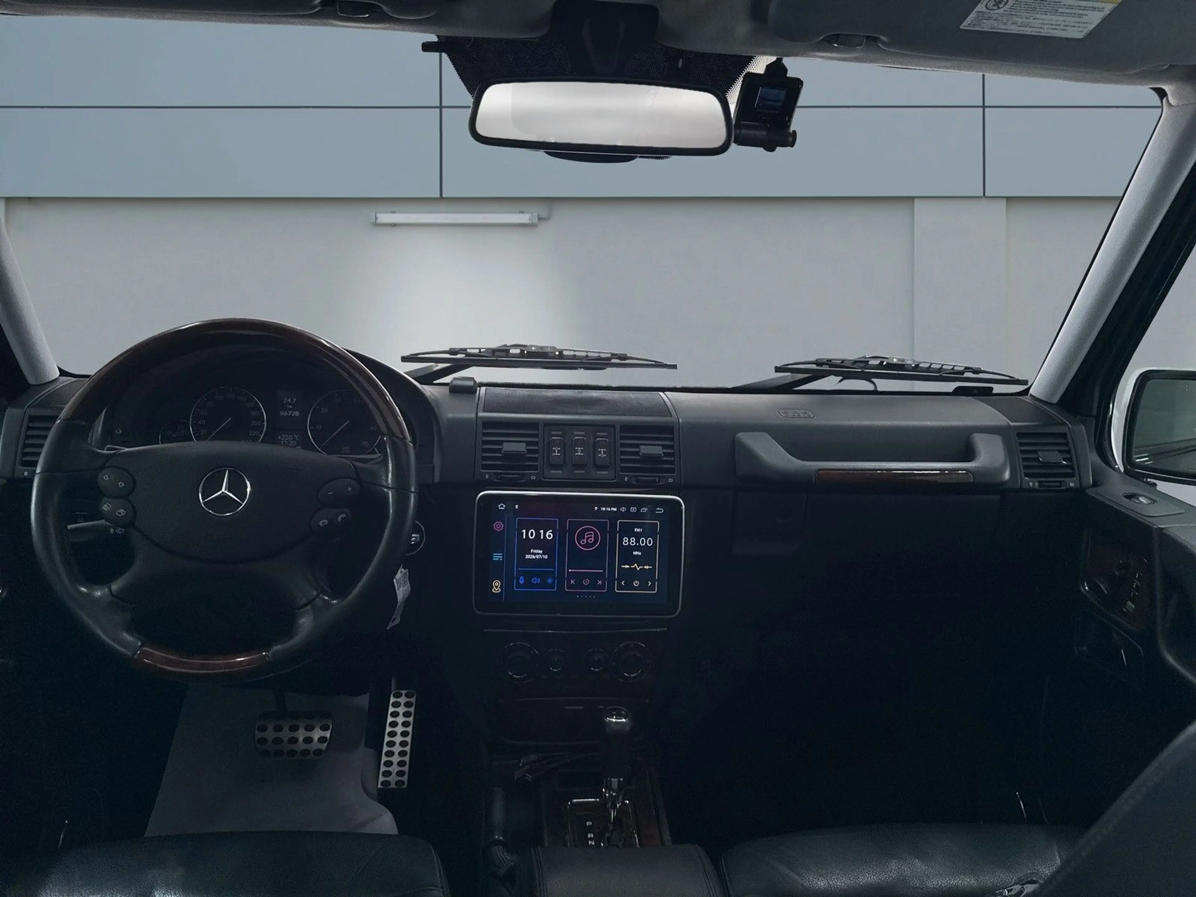Mercedes-Benz G 500 V8 4x4 *MEM*S-DACH*KAM*SHZ* — photo 10