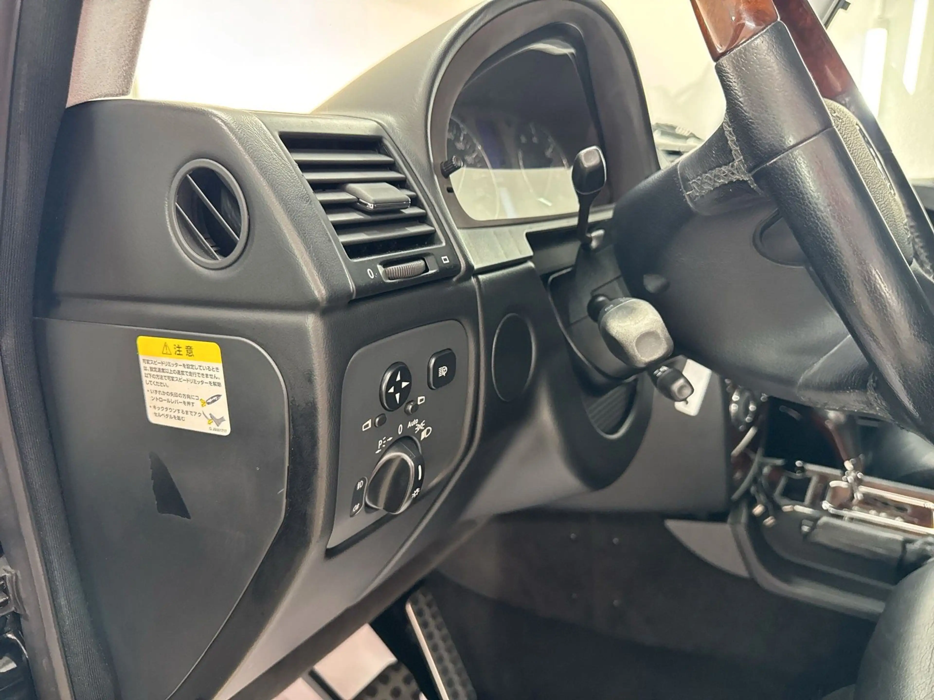 Mercedes-Benz G 500 V8 4x4 *MEM*S-DACH*KAM*SHZ* — photo 15