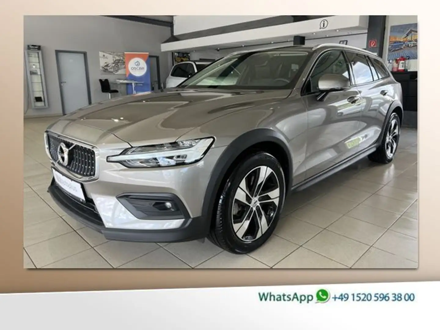 Volvo V60 Cross Country CC B5 Pro AWD ACC BLIS Kamera Leder WinterPk Gri - 1