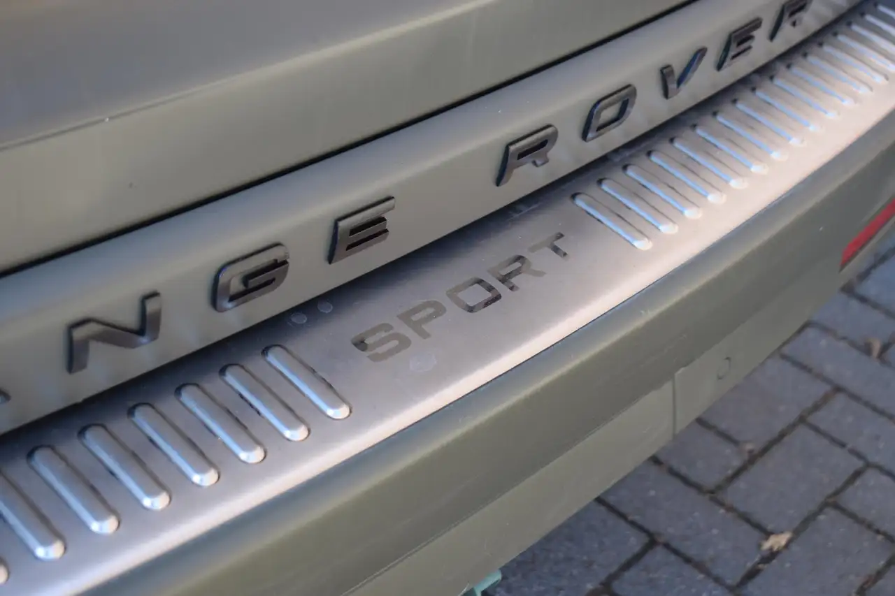LAND ROVER RANGE ROVER SPORT 5.0 V8 SUPERCHARGED AUTOBIOGRAPHY EXT. DES.PACK 510 ch 4X4 BVA - CAMÉRA D'AIDE AU STATIONNEMENT - VOLANT EN CUIR