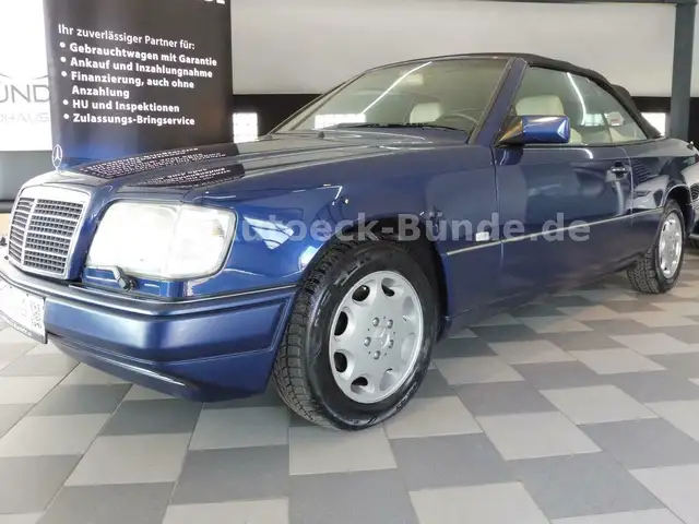 Mercedes-Benz 220 CE Cabrio AUTOMATIK/LEDER-BEIGE/KLIMA