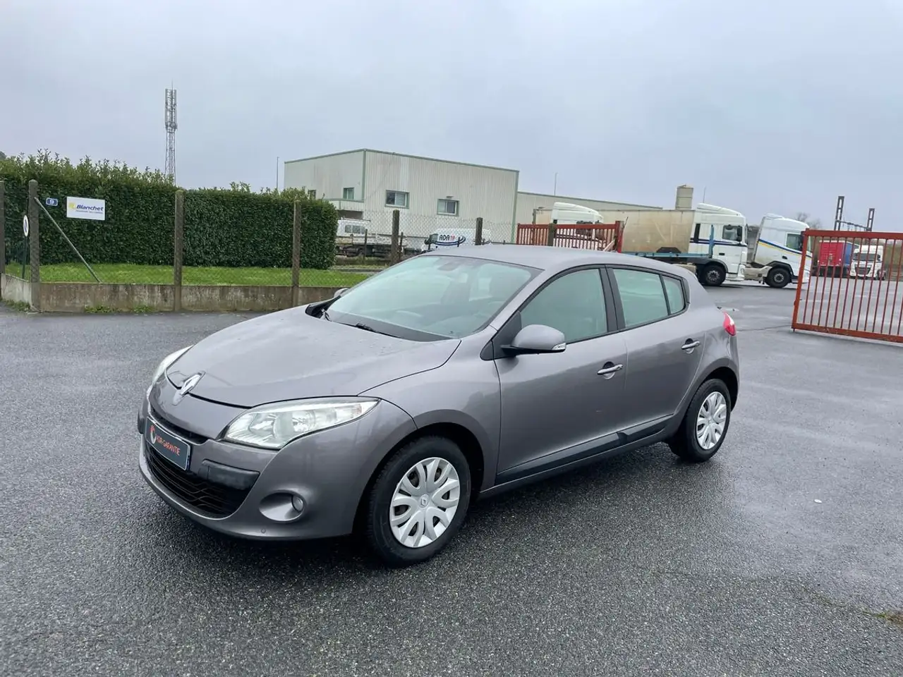 Renault Megane iii 1.5 dci 90 cv garantie 12 mois