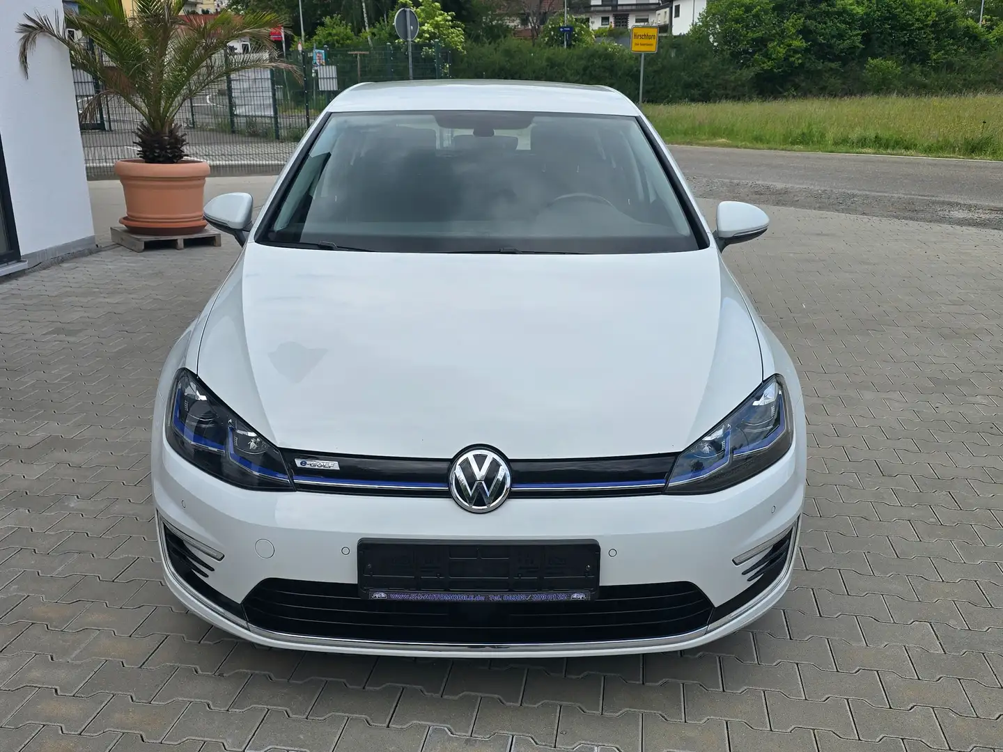 Volkswagen Golf e-Golf, ACC, LED, PDC, Weiß - 2