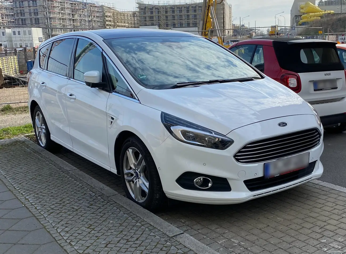 Ford S-Max S-Max 2.0TDCi Bi-Turbo (kein Wartungsstau) White - 1