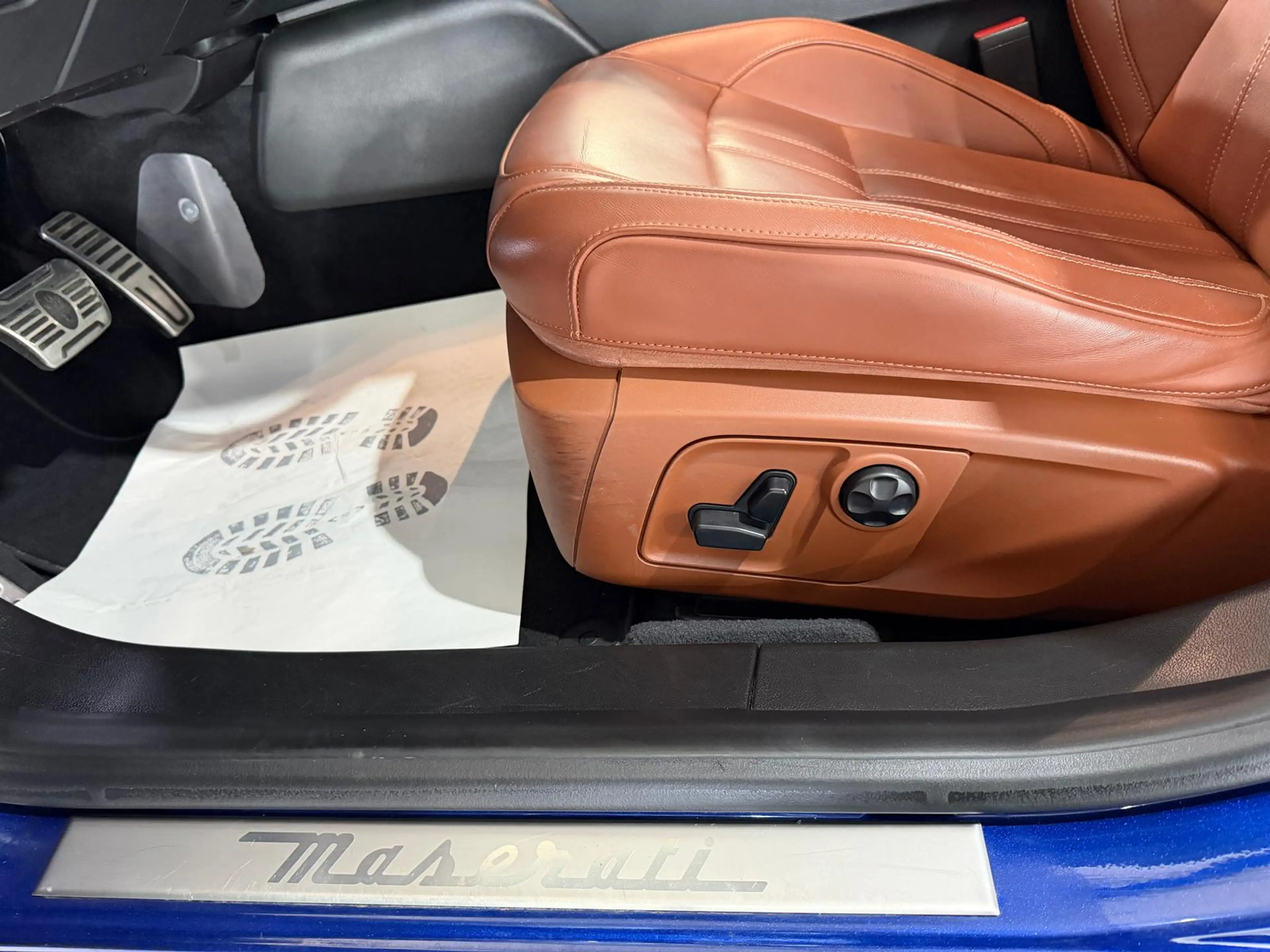 Maserati Ghibli GranSport Diesel 3.0 V6 MATRIX BREMBO KAM — photo 13