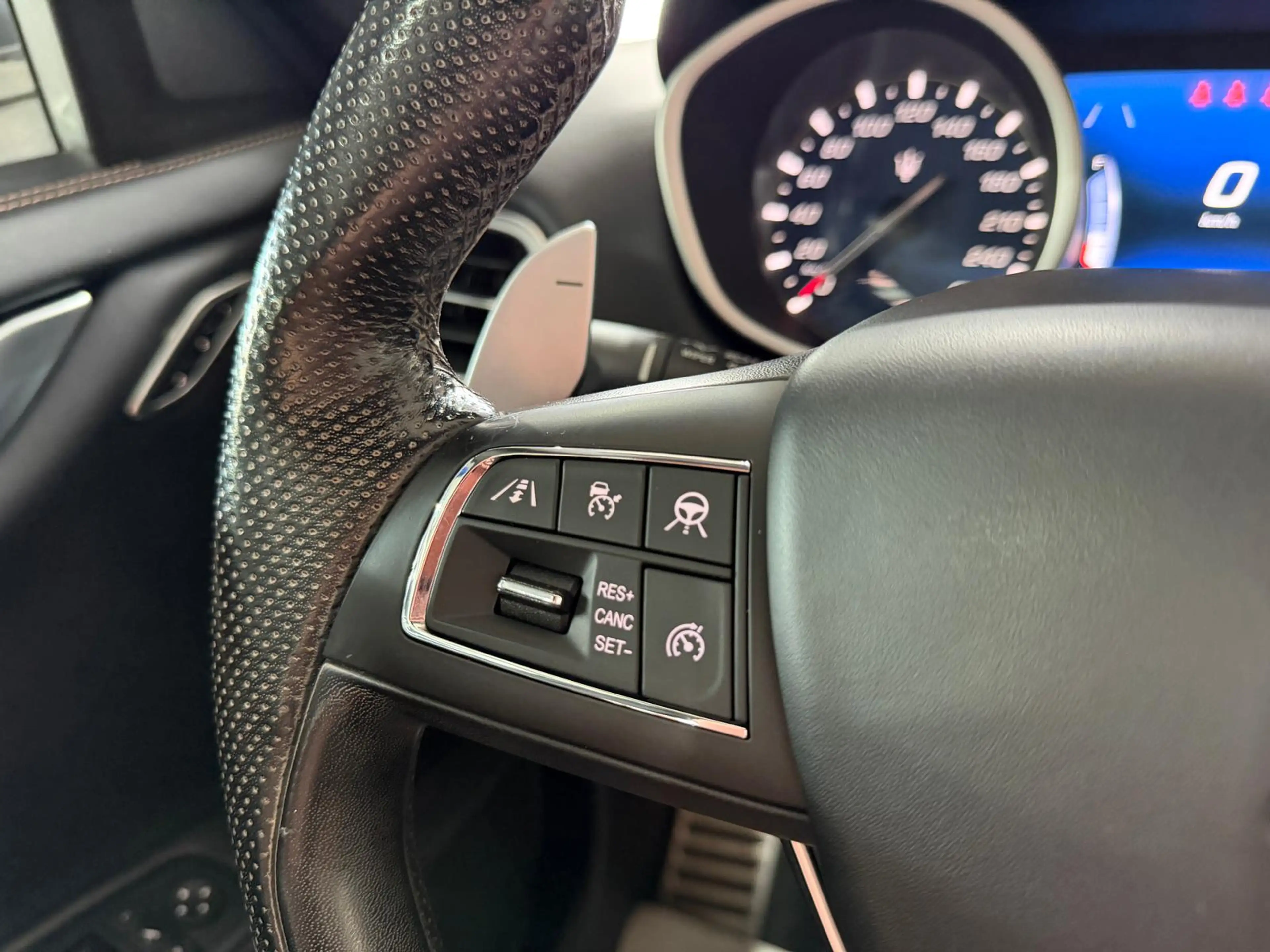 Maserati Ghibli GranSport Diesel 3.0 V6 MATRIX BREMBO KAM — photo 19