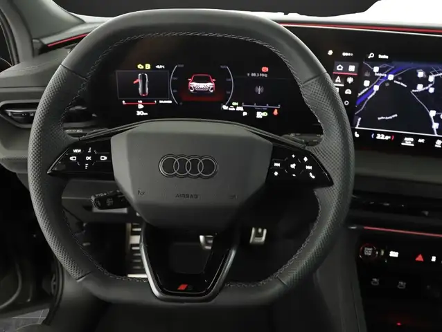 Audi Q5 SUV TDI quattro ''PANO+Sline+Standheiz-/lüftung'' Ansicht 11