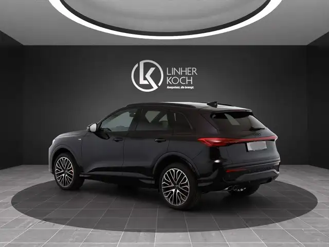Audi Q5 SUV TDI quattro ''PANO+Sline+Standheiz-/lüftung'' Ansicht 3