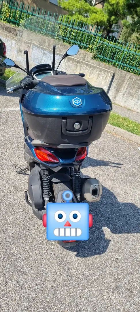 Piaggio Beverly 300 Verde - 2