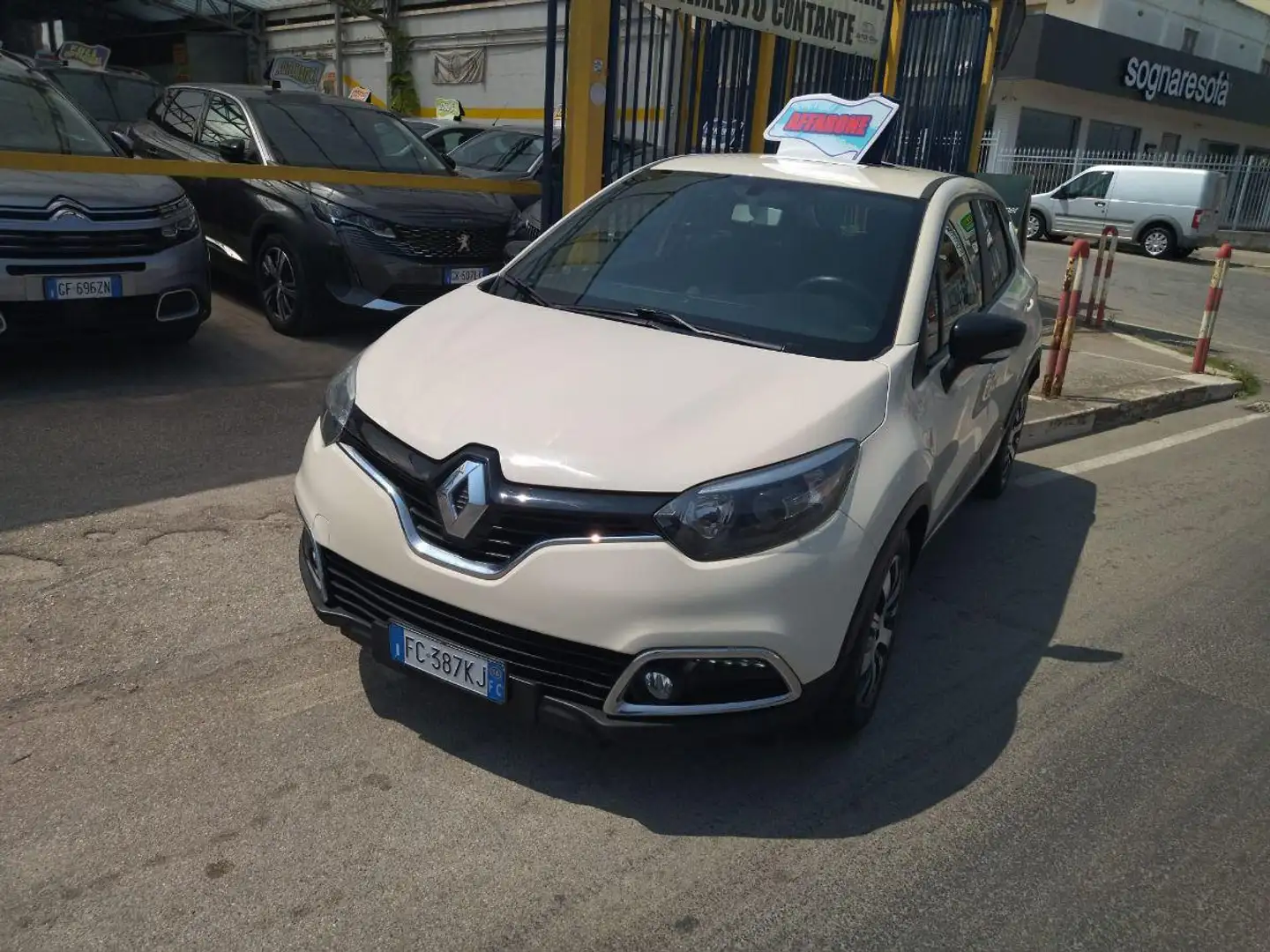 Renault Captur dCi 8V 90 CV S&S Energy Zen Beige - 1