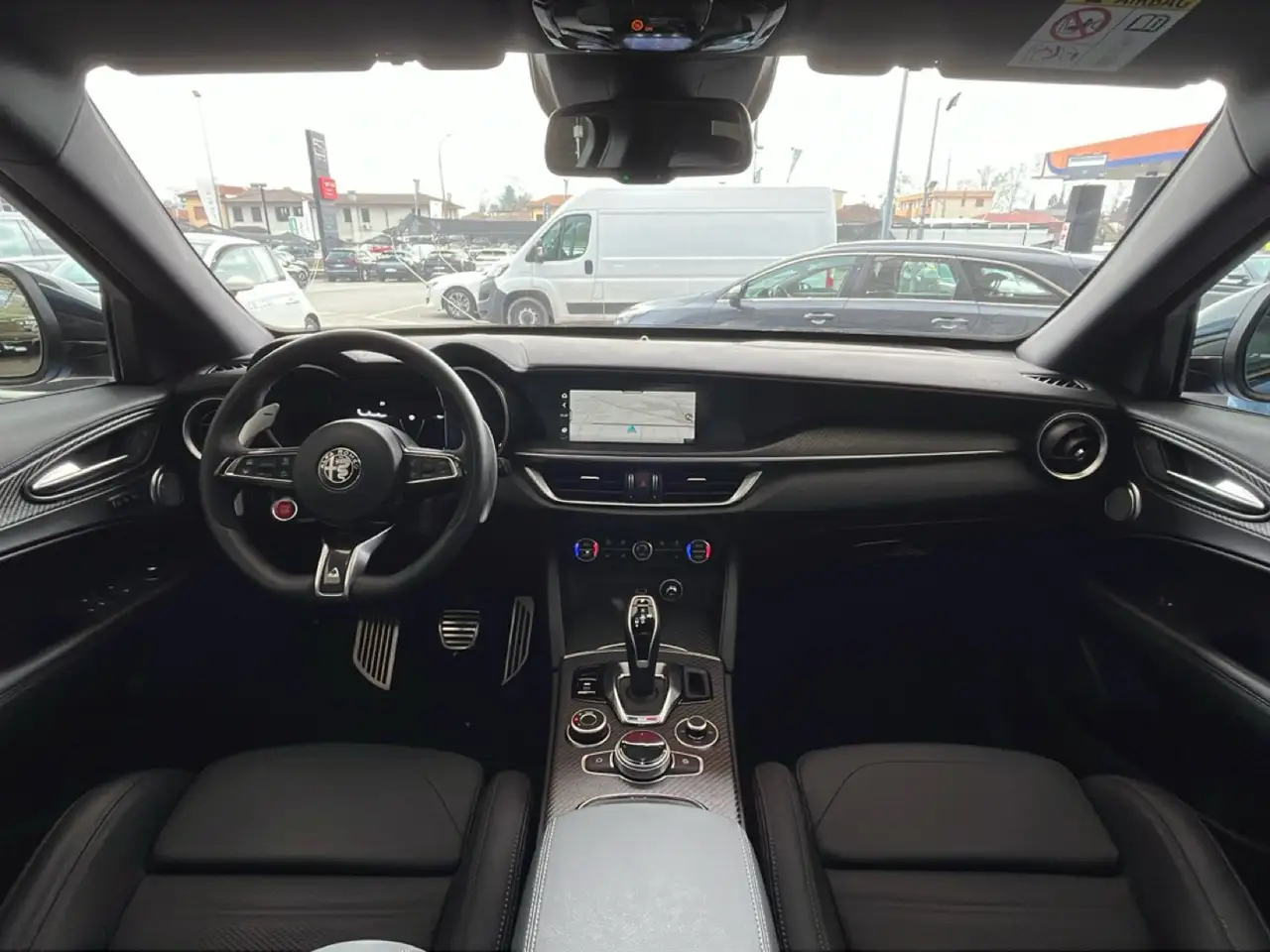 Alfa Romeo Stelvio 2024 — фото 11