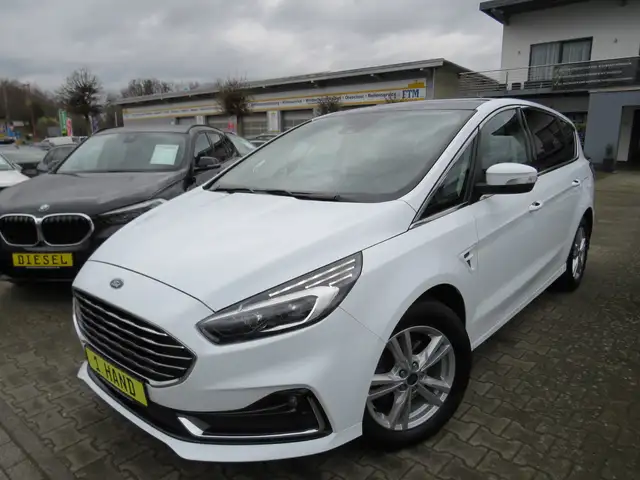 Ford S-Max 2.0TDCI Titanium *1.HAND*PANO*AHK*KAMERA*LED*ACC