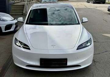Model 3 RWD Hinterradantrieb Long Range MwSt