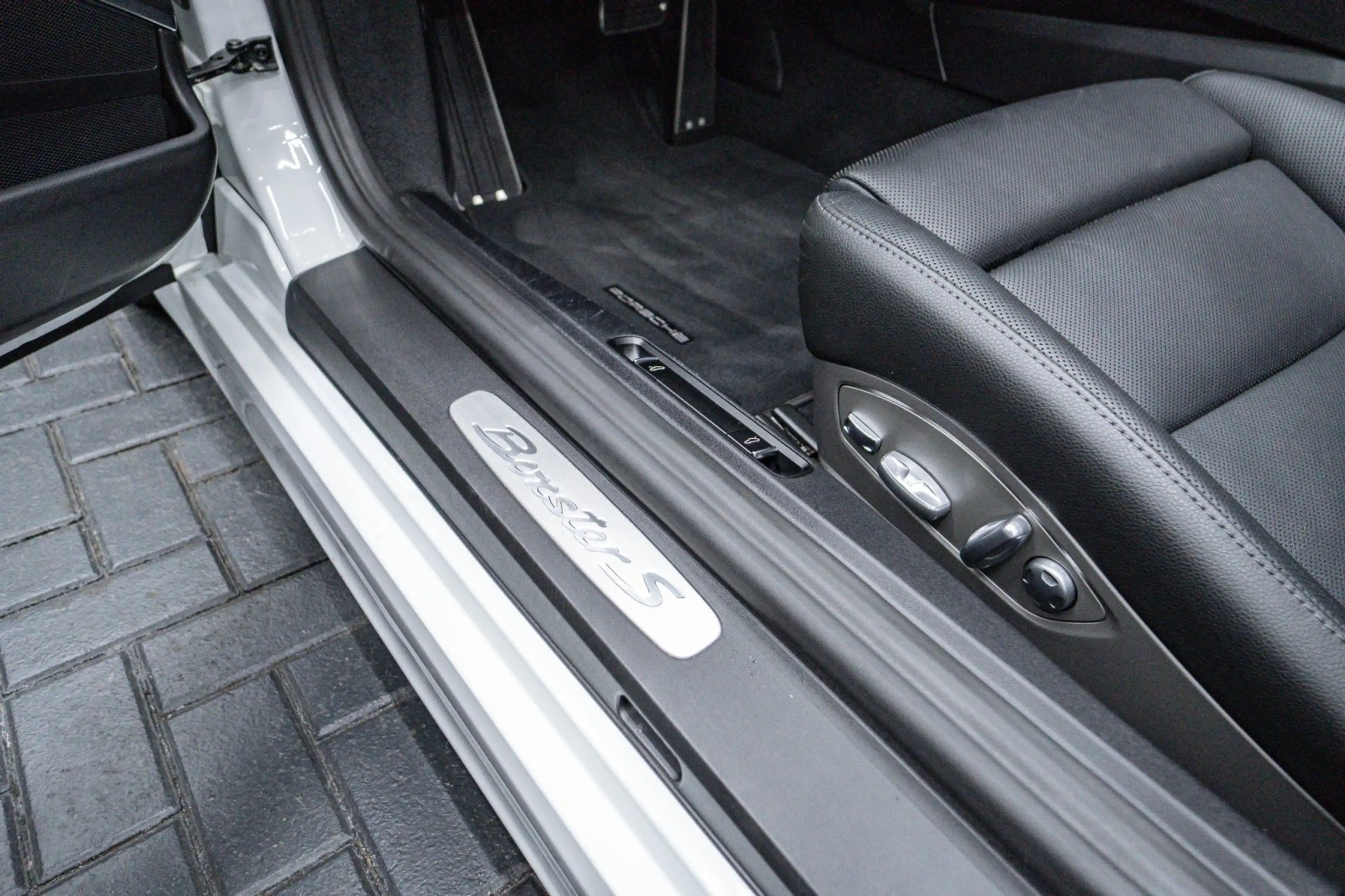 Porsche Boxster S 3.4 Deutsch — photo 14