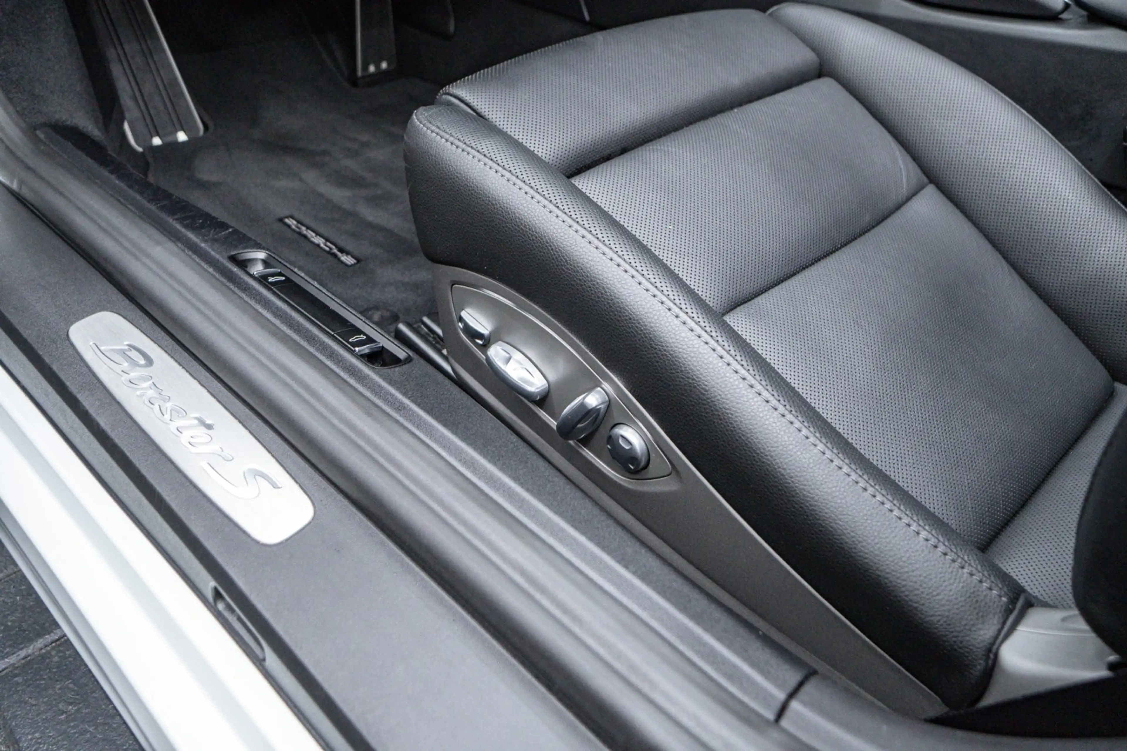 Porsche Boxster S 3.4 Deutsch — photo 15