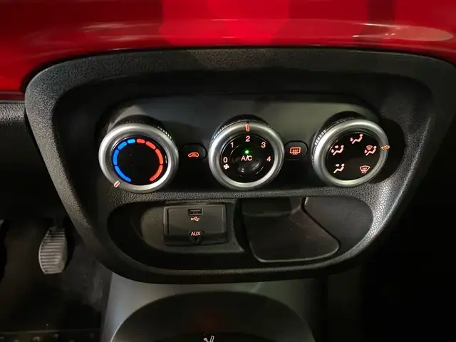 Fiat 500l view 10