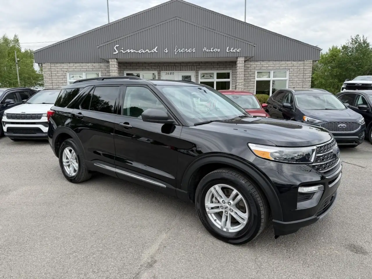 2022 Ford Explorer