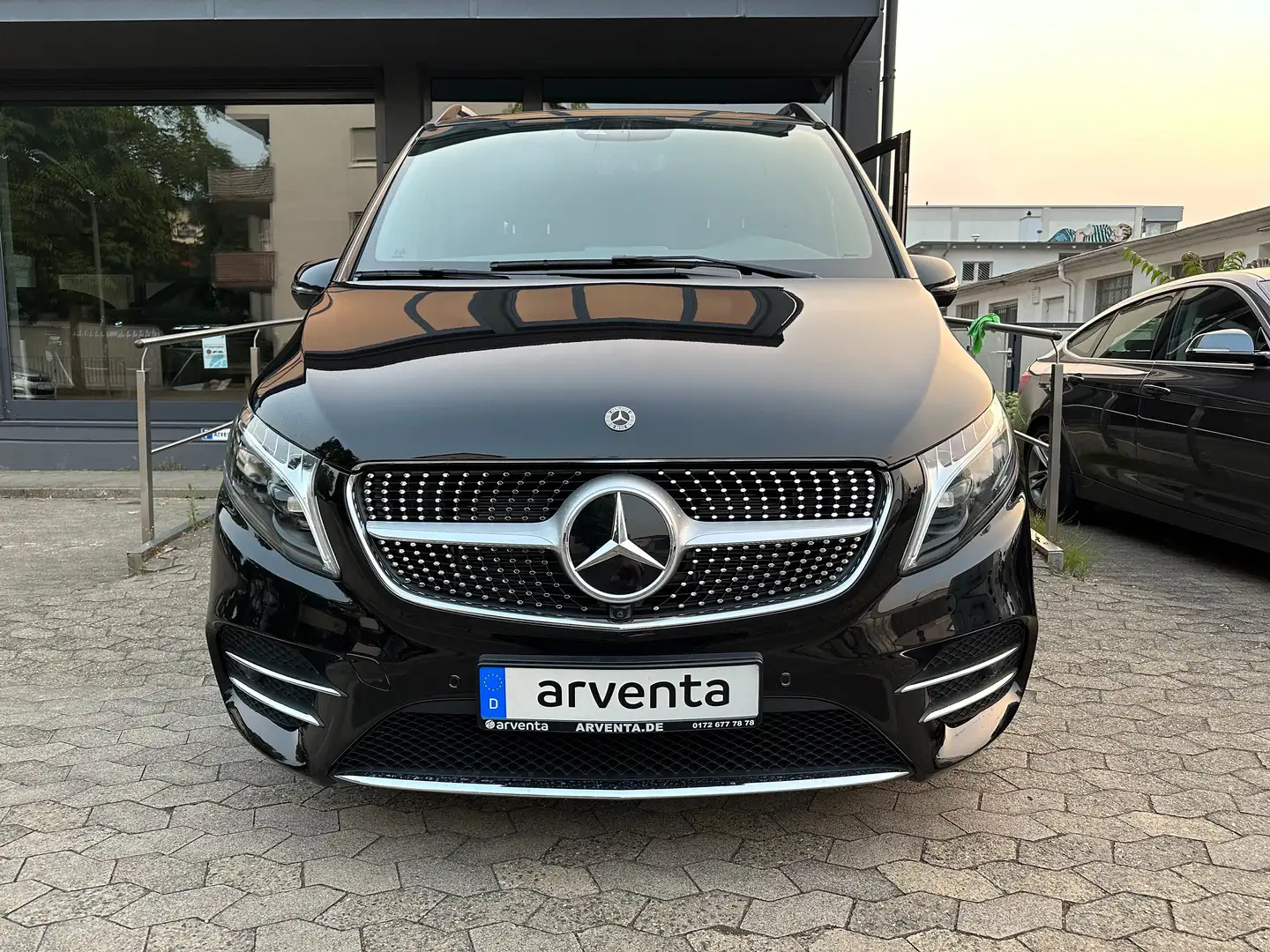 Mercedes-Benz V 300 V 300d AVANTGARDE|-19% LP|AMG|AIRMATIC|360°KAM| Negro - 2