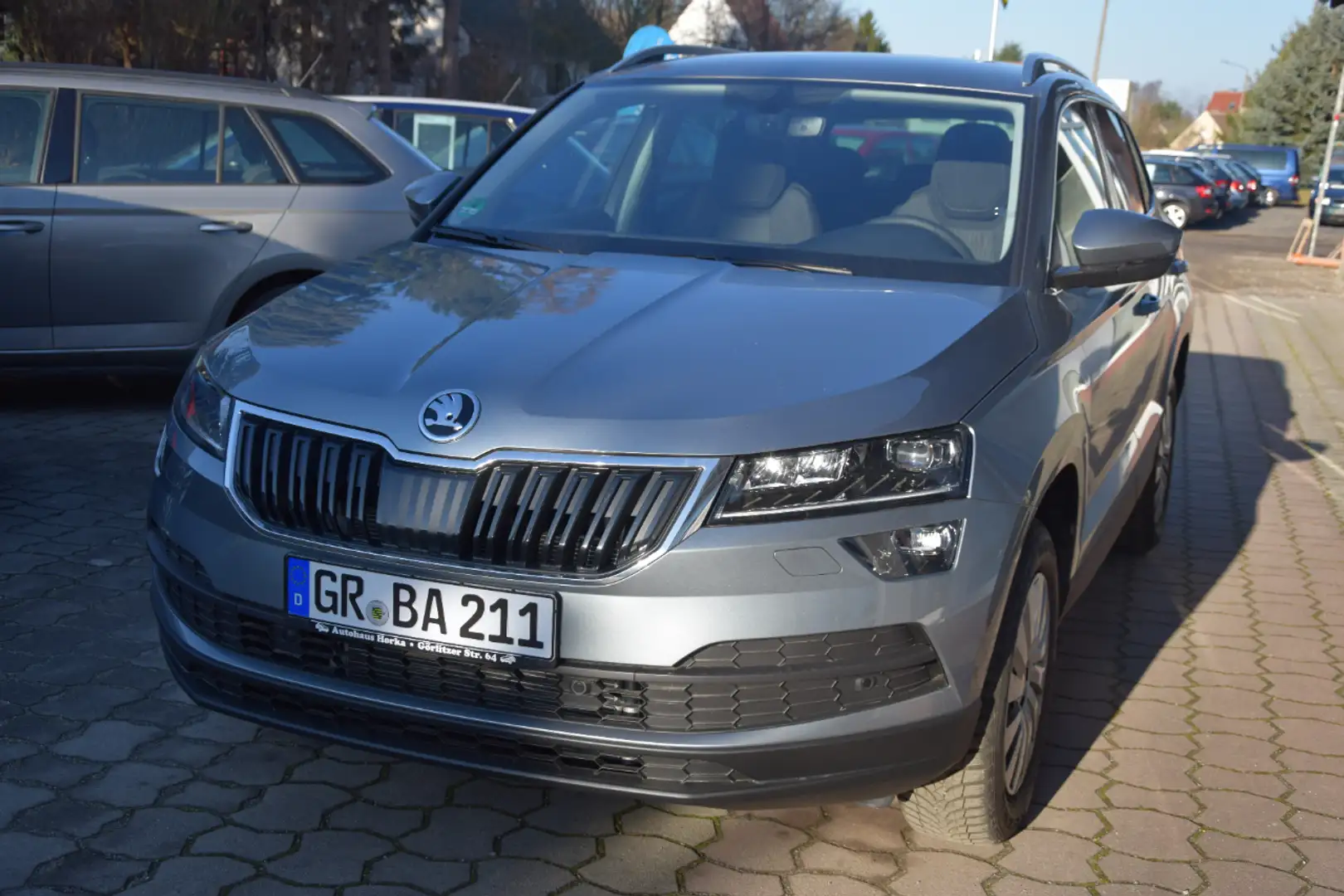 Skoda Karoq 1.5 TSI  Style 150 PS Grau - 1
