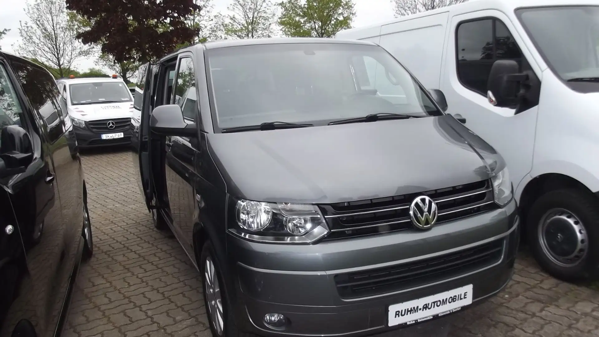 Volkswagen T5 Multivan Match,Sitzheizung v. Szürke - 1