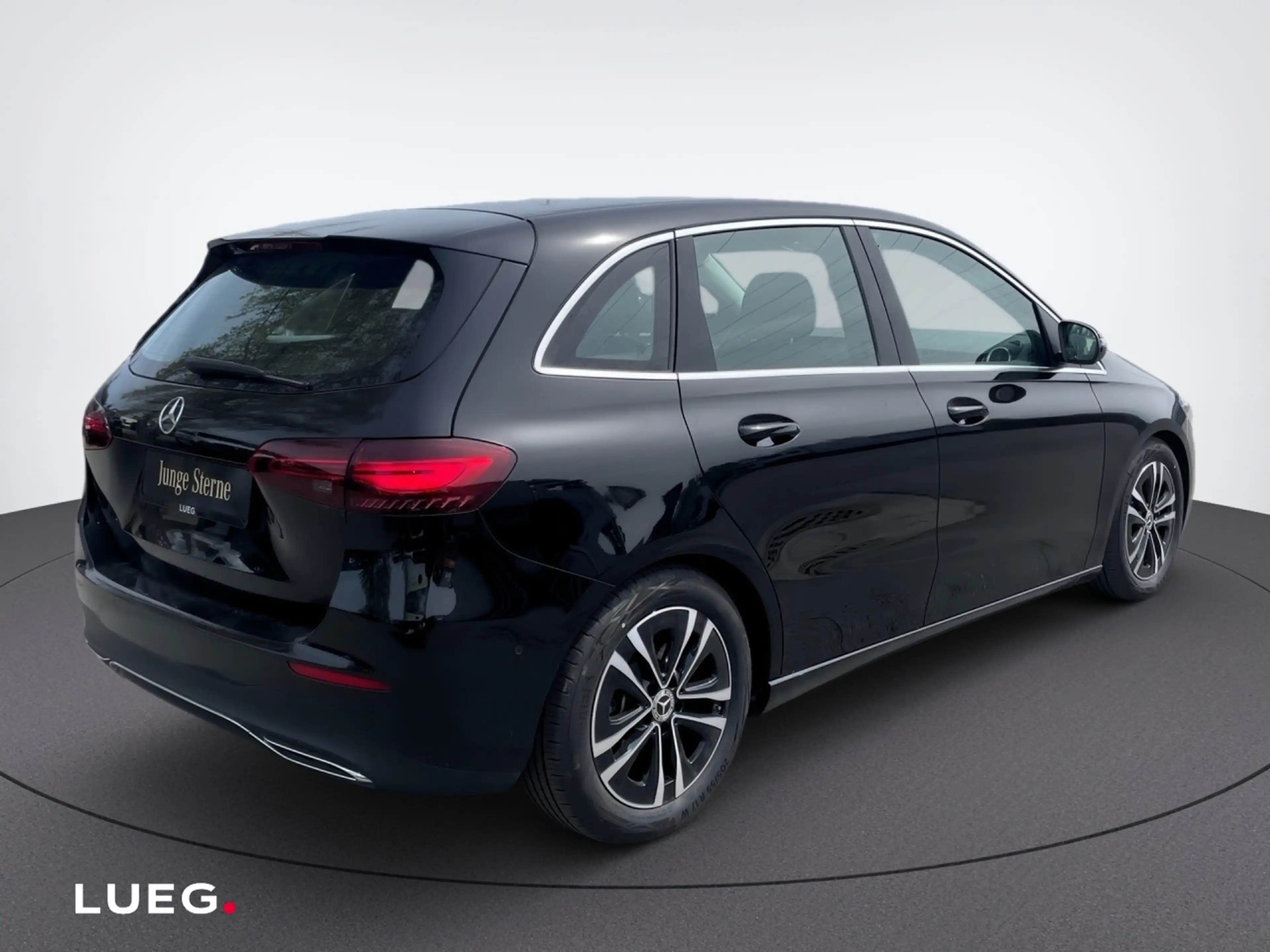 Mercedes-Benz B 200 PROGRESSIVE+AHK+DISTRONIC+RÜCKFKAM+LENKRHZ — photo 5