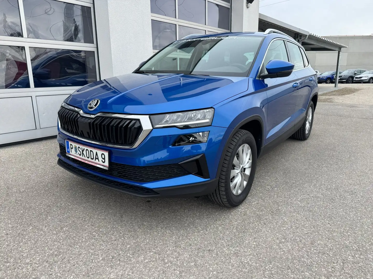 Skoda Karoq Selection TSI DSG ACT Blau - 1